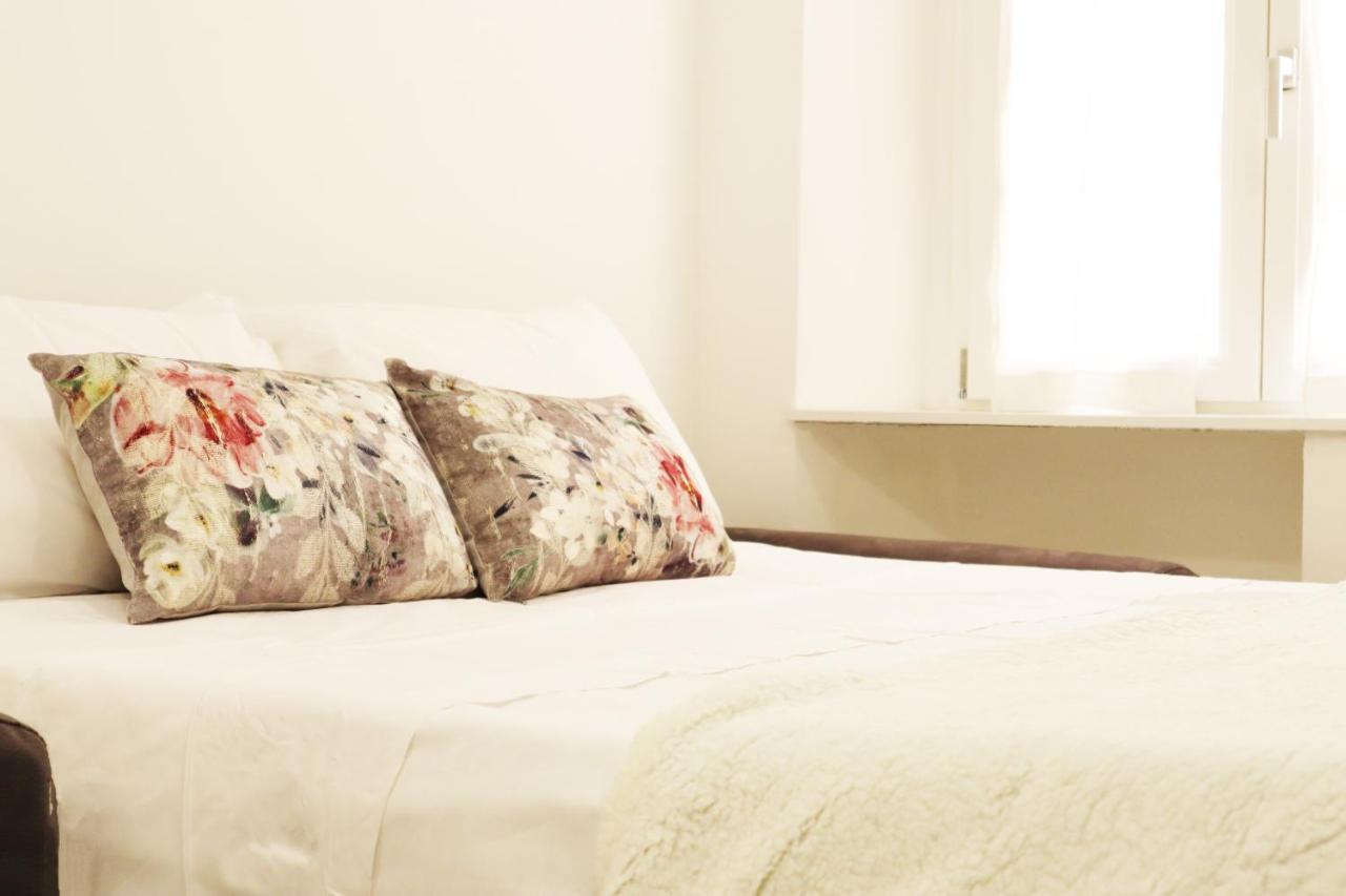 Navigli Tiny Bright House Apartment Milan